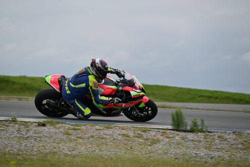 DSC 3004
