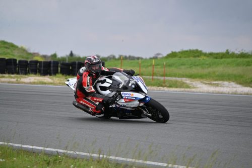 DSC 3332